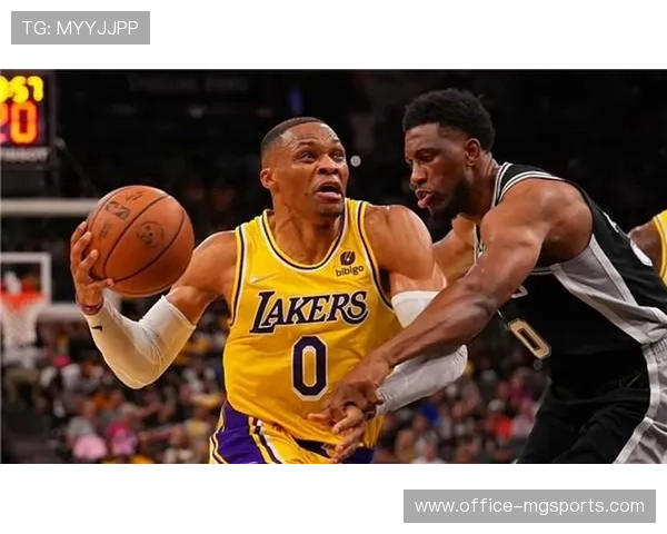 黄蜂进攻效率高居联盟第二，三分命中率与快攻得分成体系强项